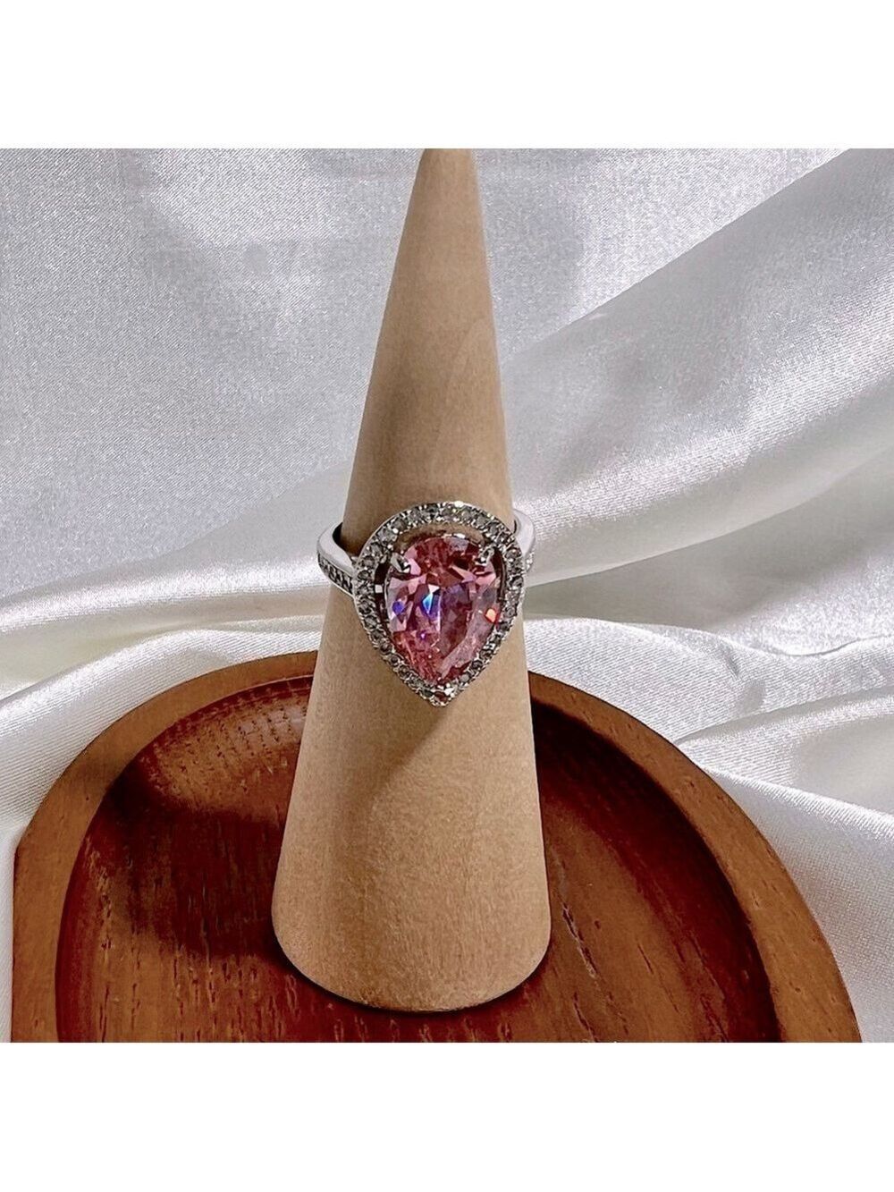 Pink Sparkly Fashion Jewelry Ring